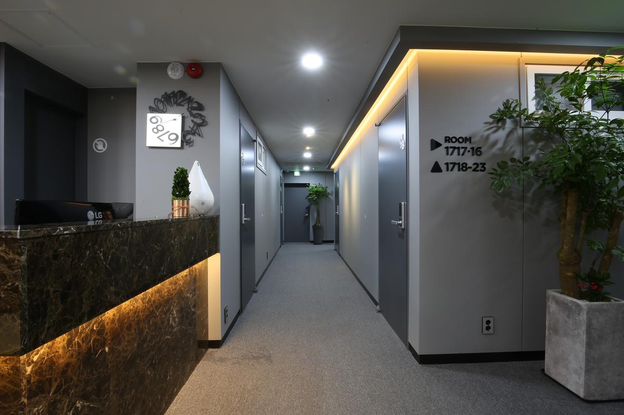 Philstay Myeongdong Сеул Екстер'єр фото